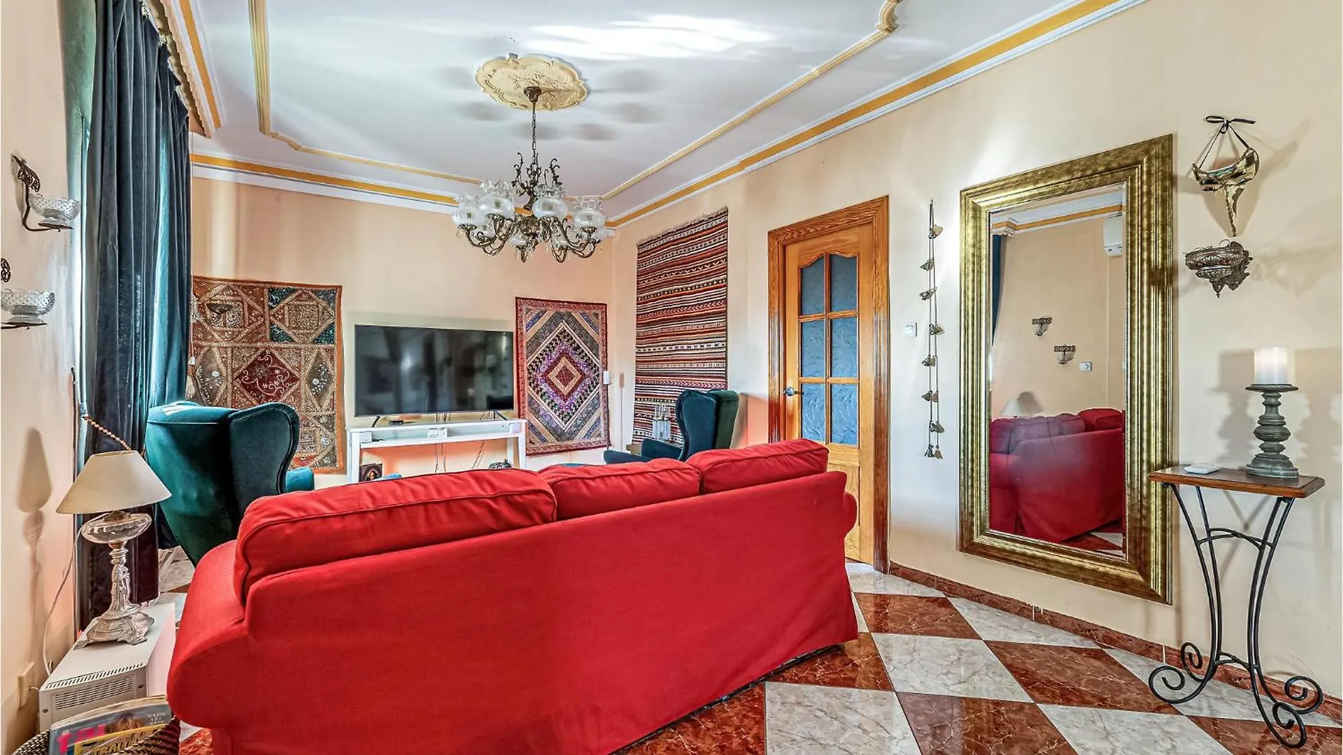Beautiful Home In Velez-Malaga With Wifi